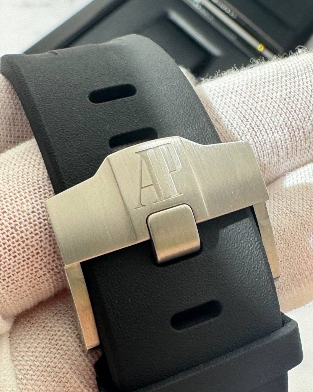 Часы Audemars Piguet Royal Oak Offshore