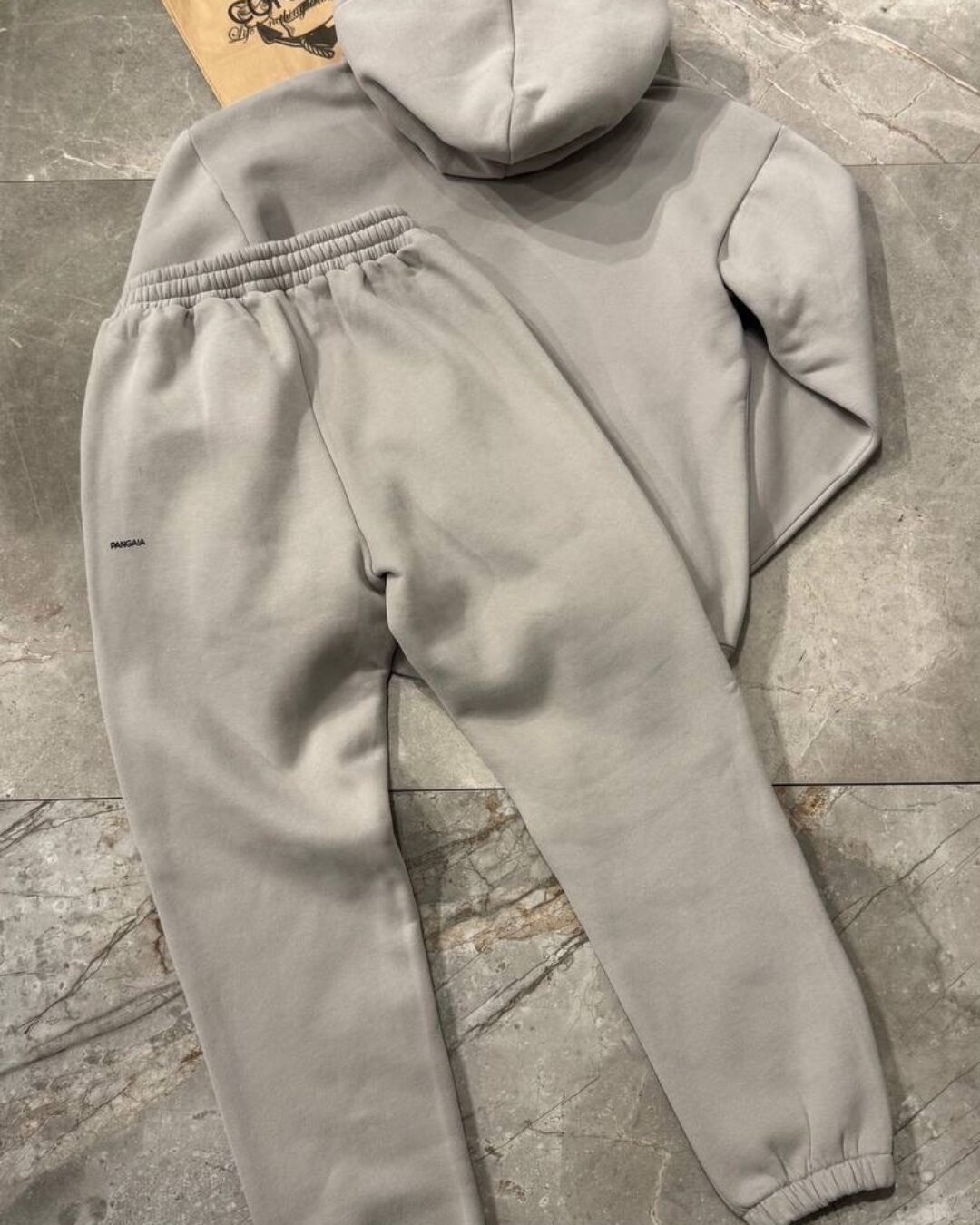 Спортивный костюм Pangaia