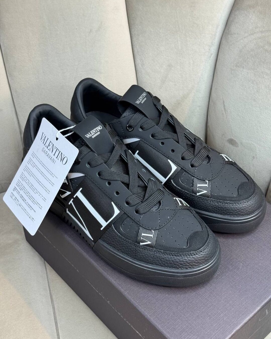Кеды Valentino