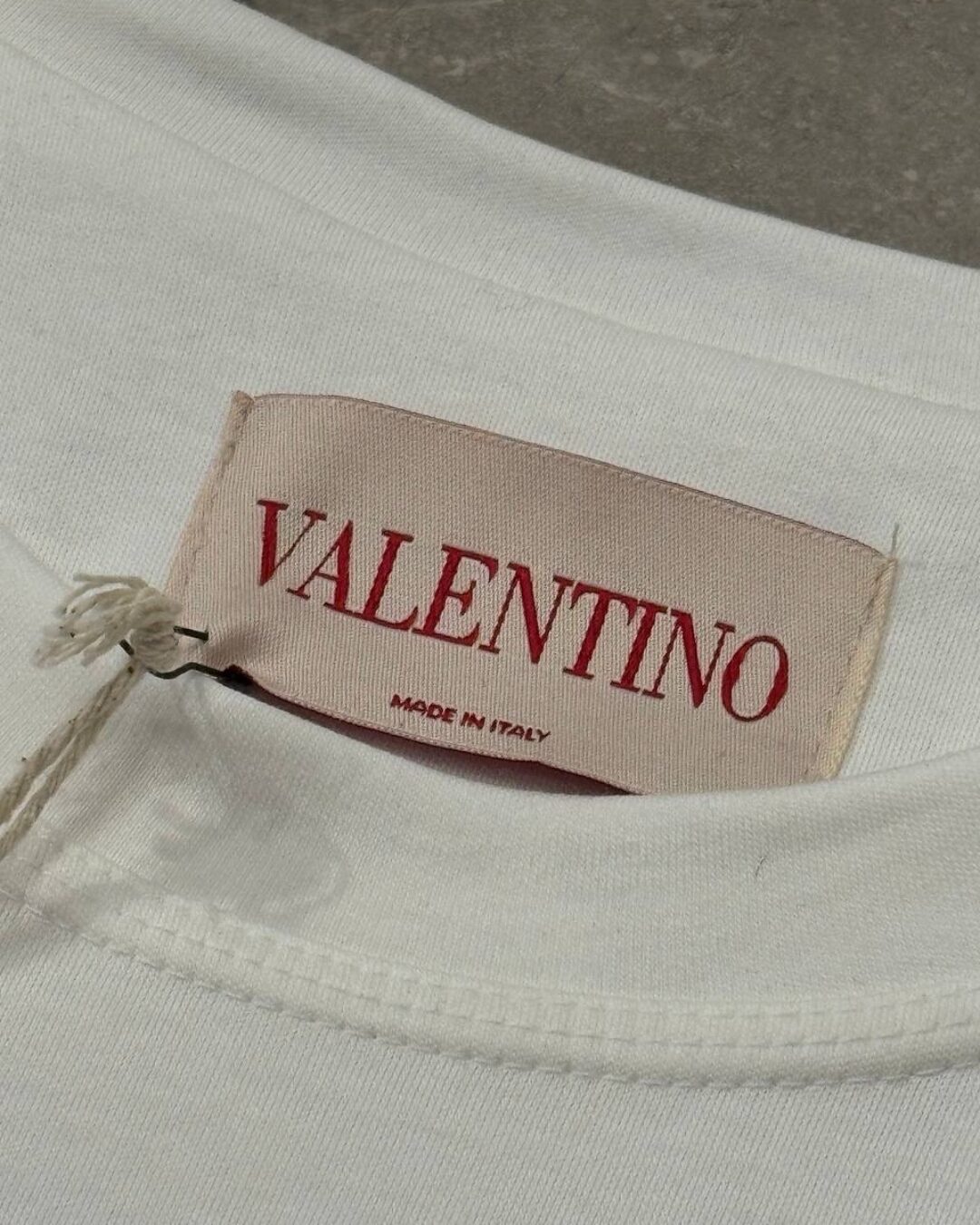 Футболка Valentino