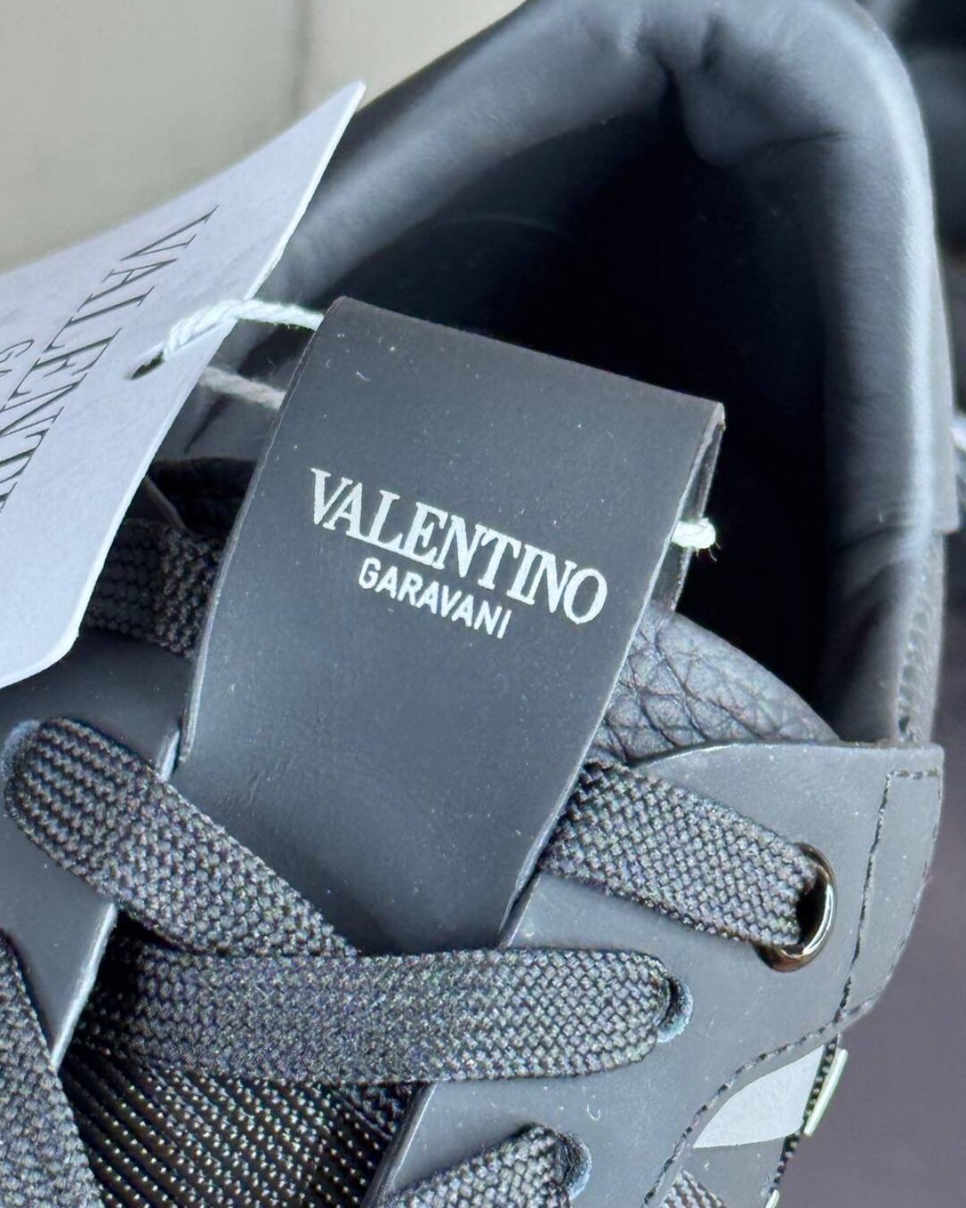 Кеды Valentino