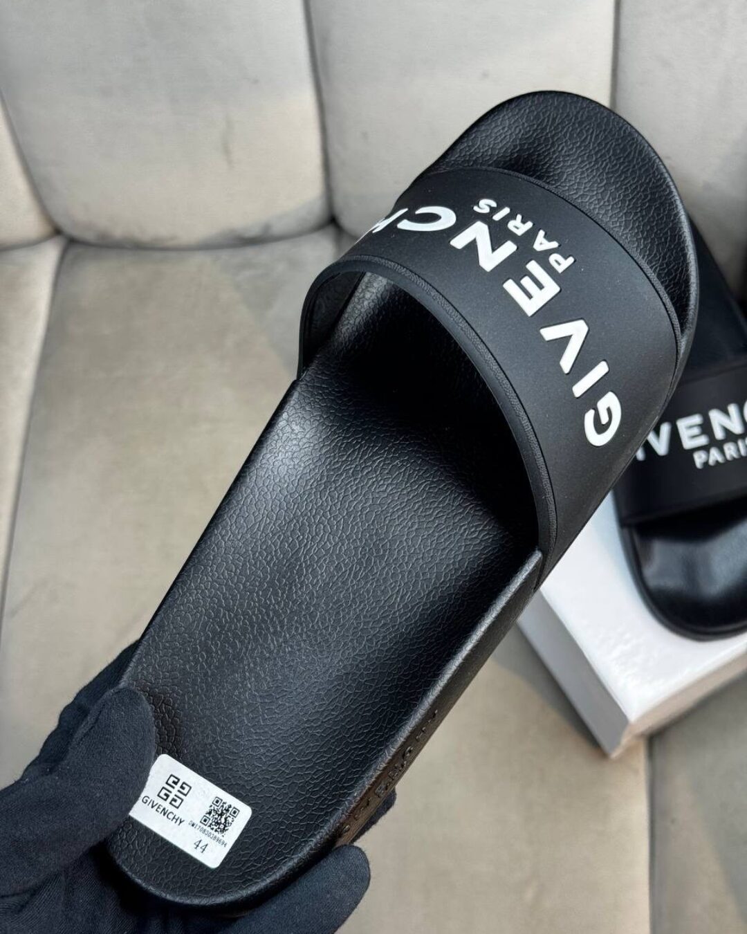 Тапки Givenchy