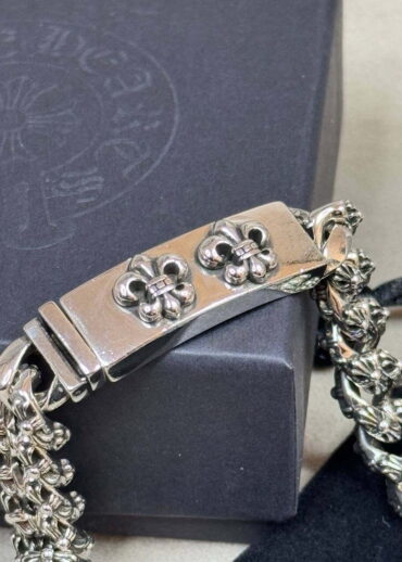 51ed2437-de12-4b70-9a70-f6f384cbb295-1