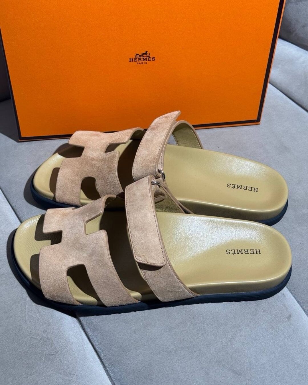 Тапки Hermes