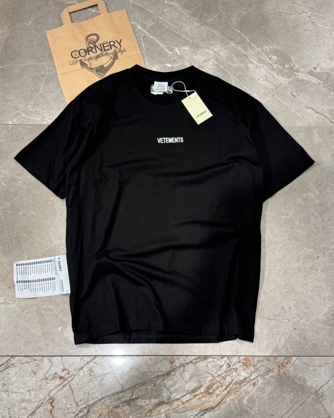 Футболка Vetements Logo