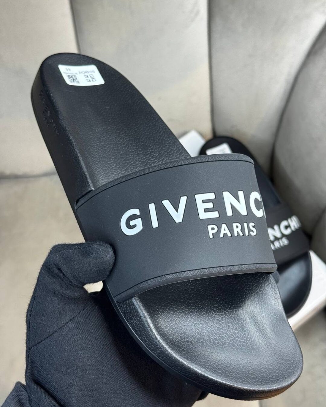 Тапки Givenchy