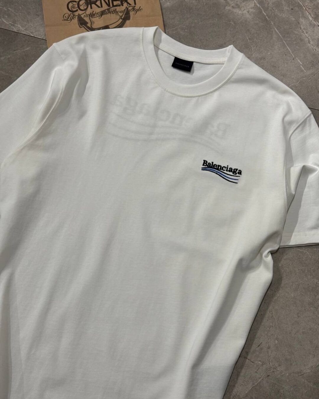 Футболка Balenciaga — фото 3