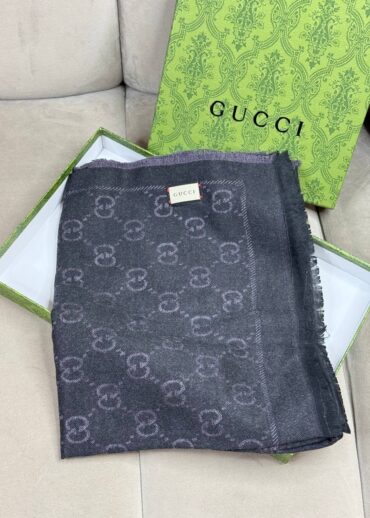 Шарф Gucci