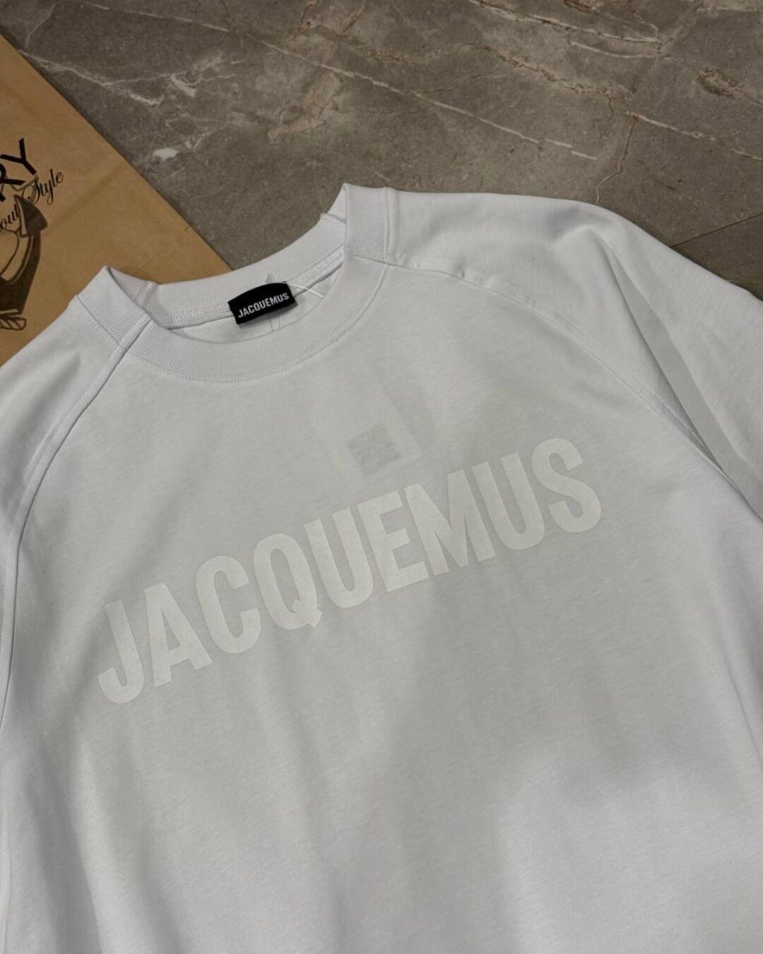 Футболка Jacquemus