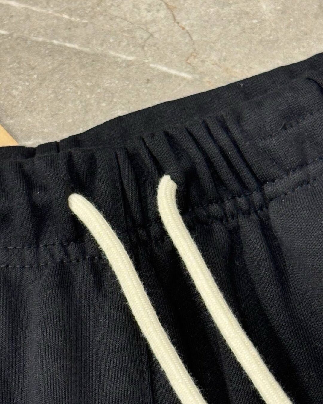Спортивные штаны Fear Of God