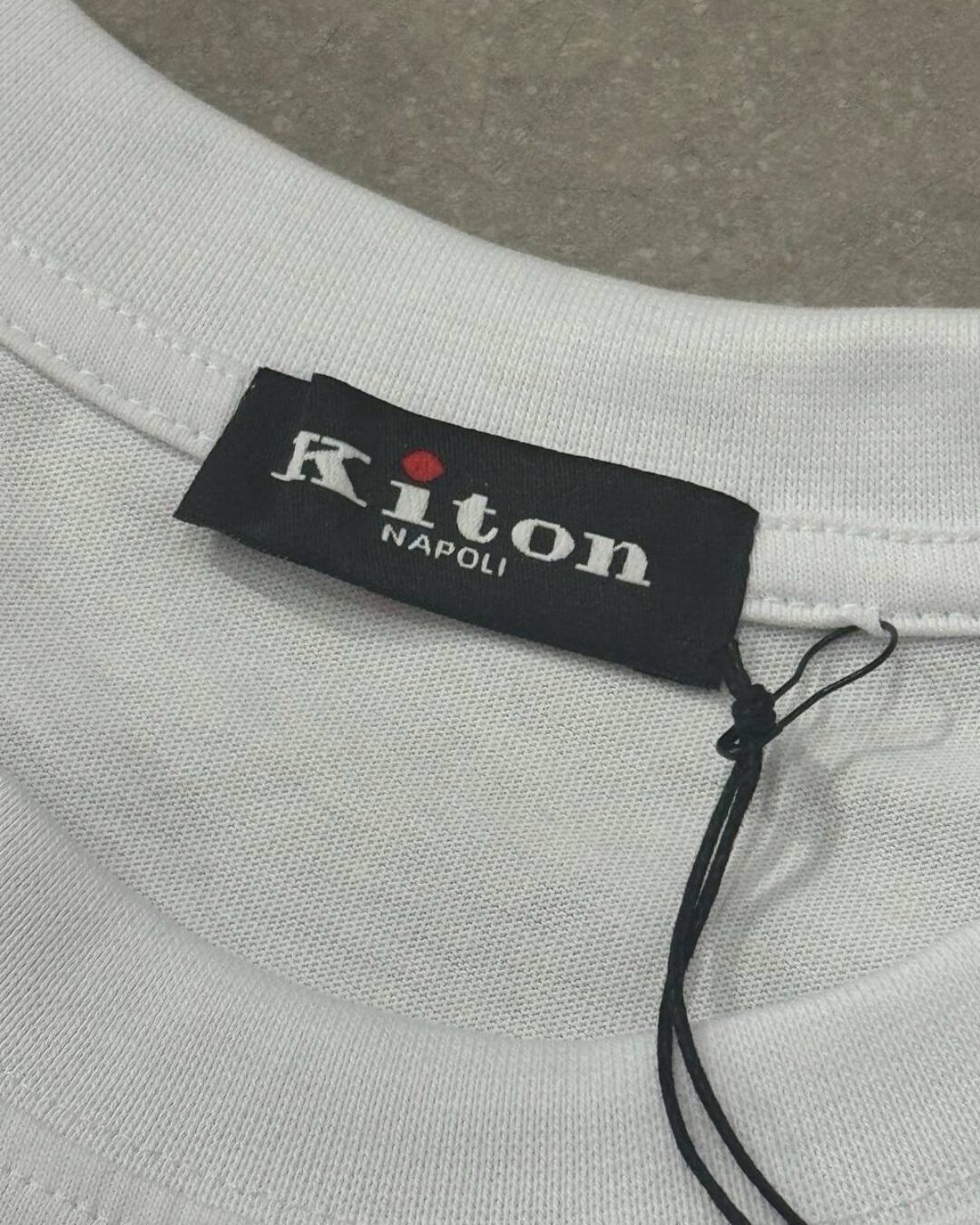 Футболка Kiton