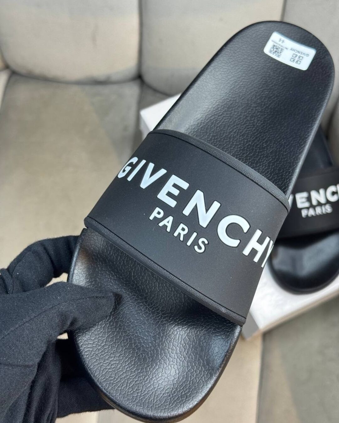 Тапки Givenchy