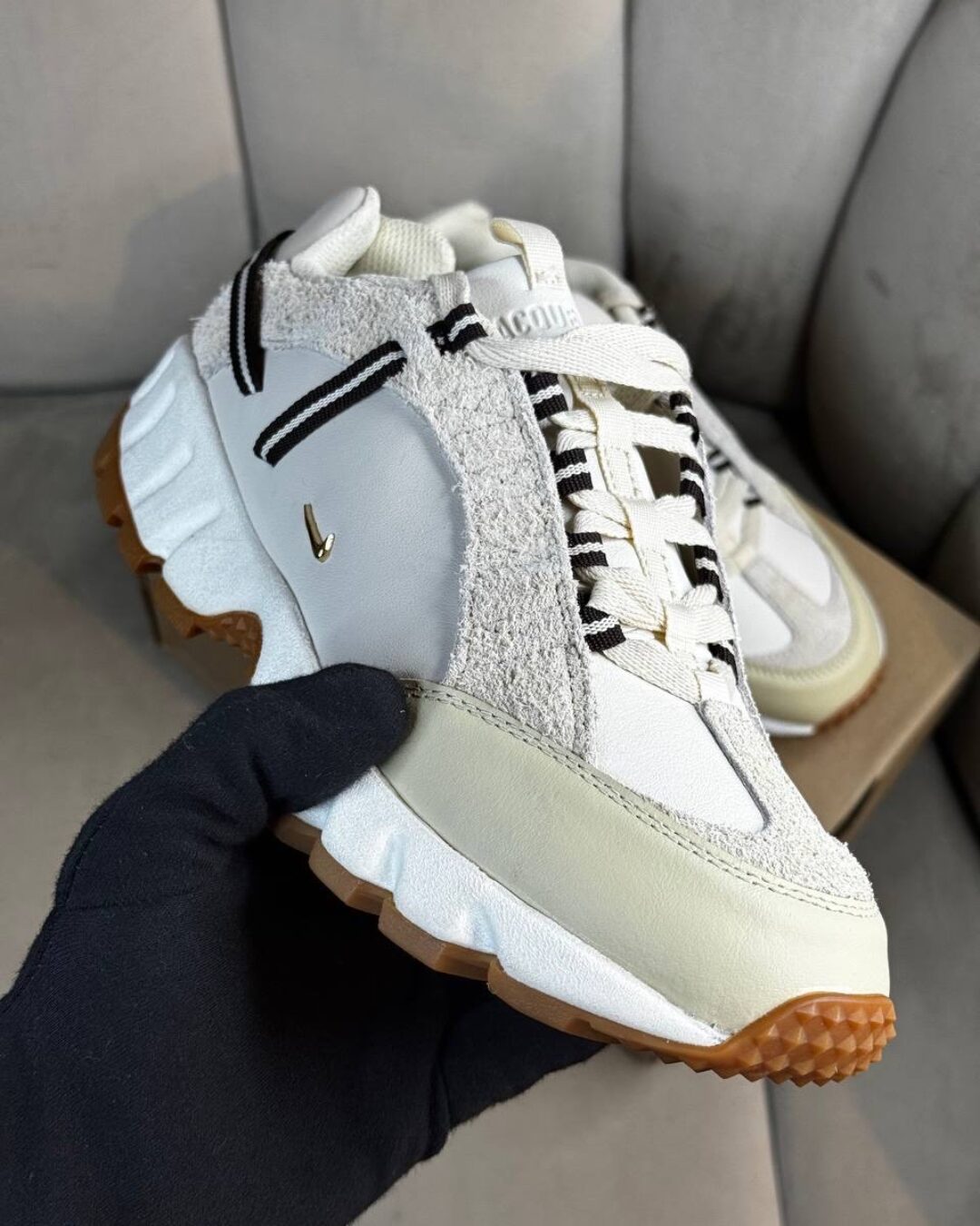 Кроссовки Nike Air Humara LX x Jacquemus