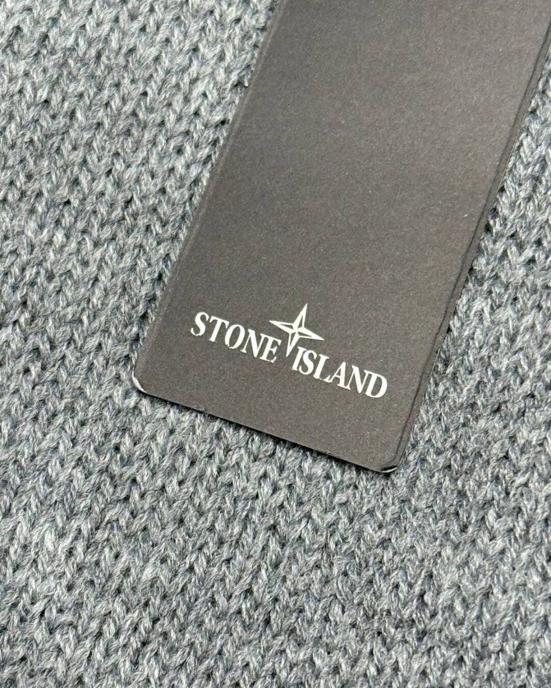 Свитер Stone Island
