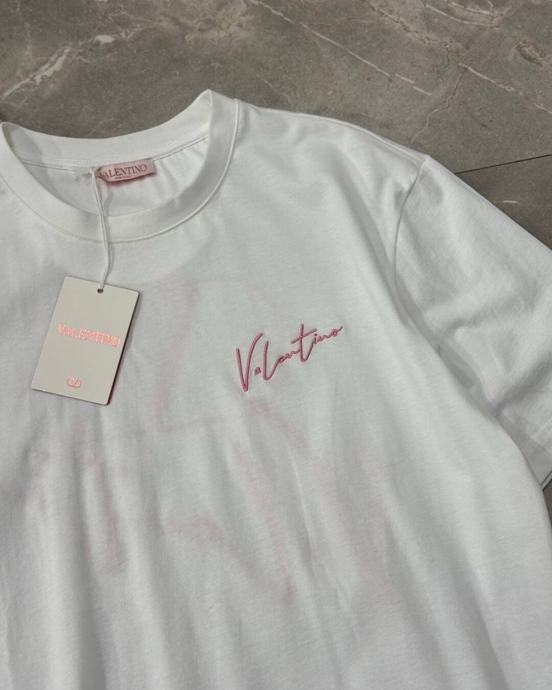 Футболка Valentino