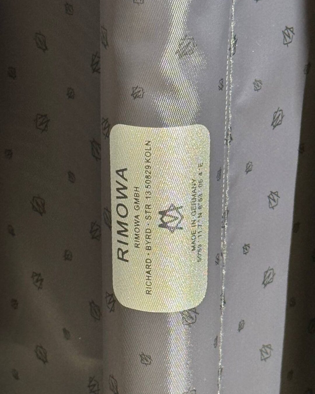 Чемодан Rimowa