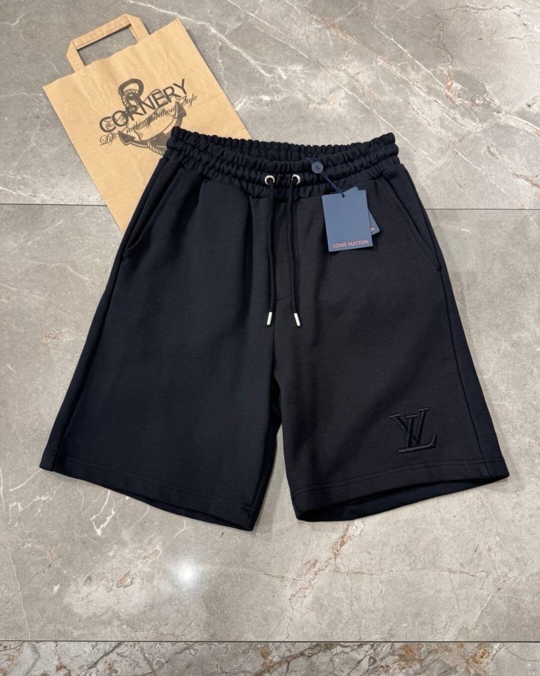 Шорты Louis Vuitton