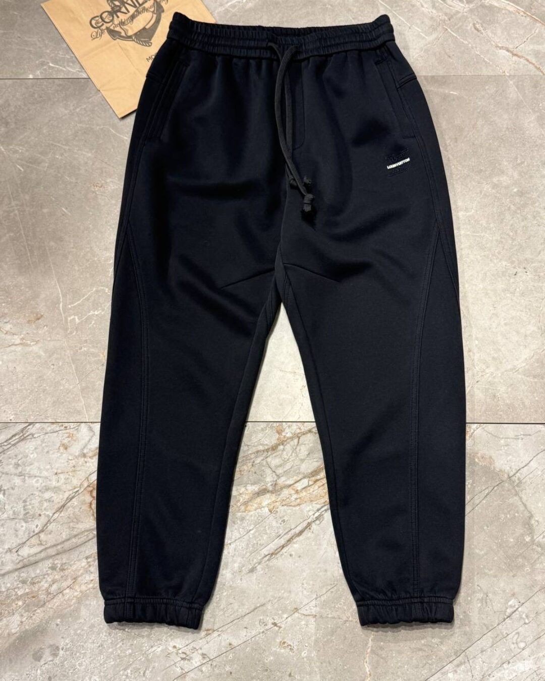 Спортивные штаны Louis Vuitton