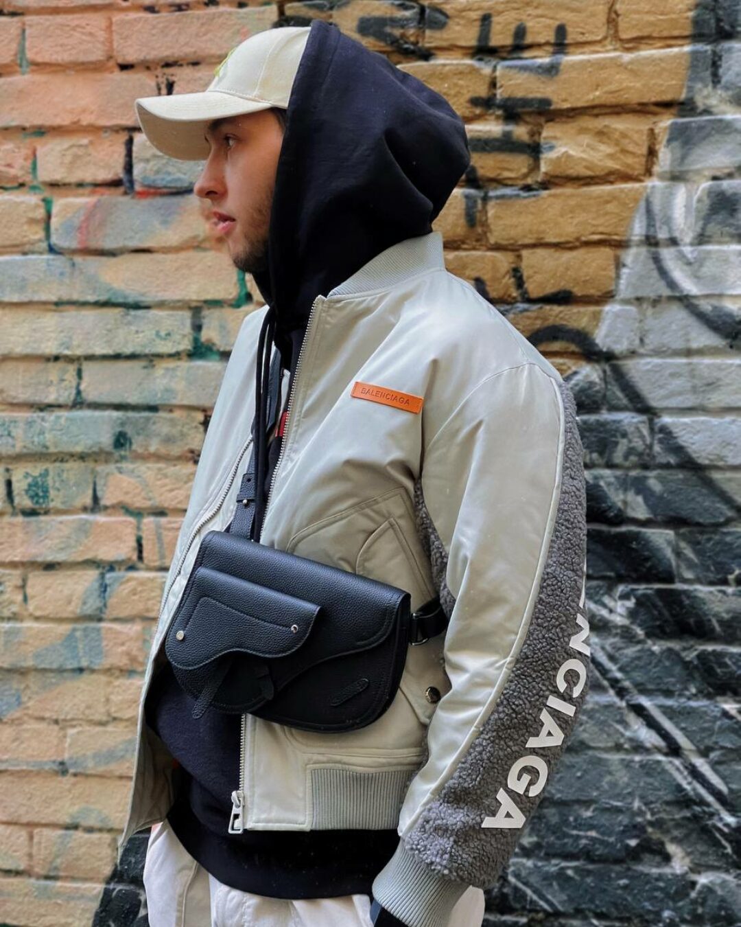 Бомбер Balenciaga