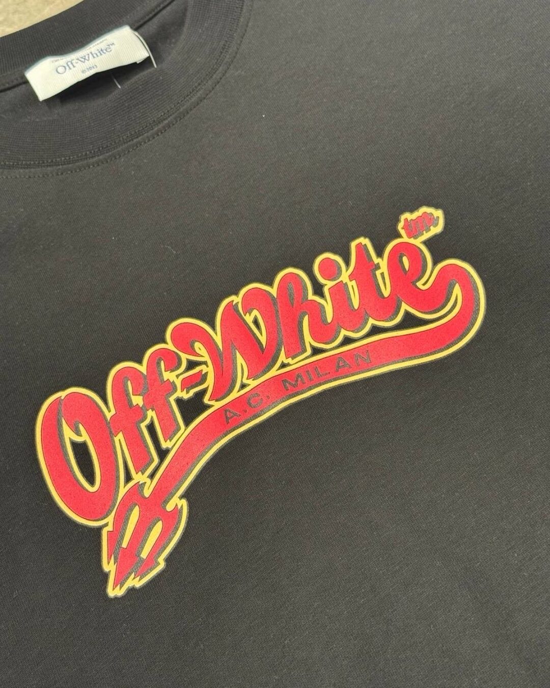 Футболка Off White