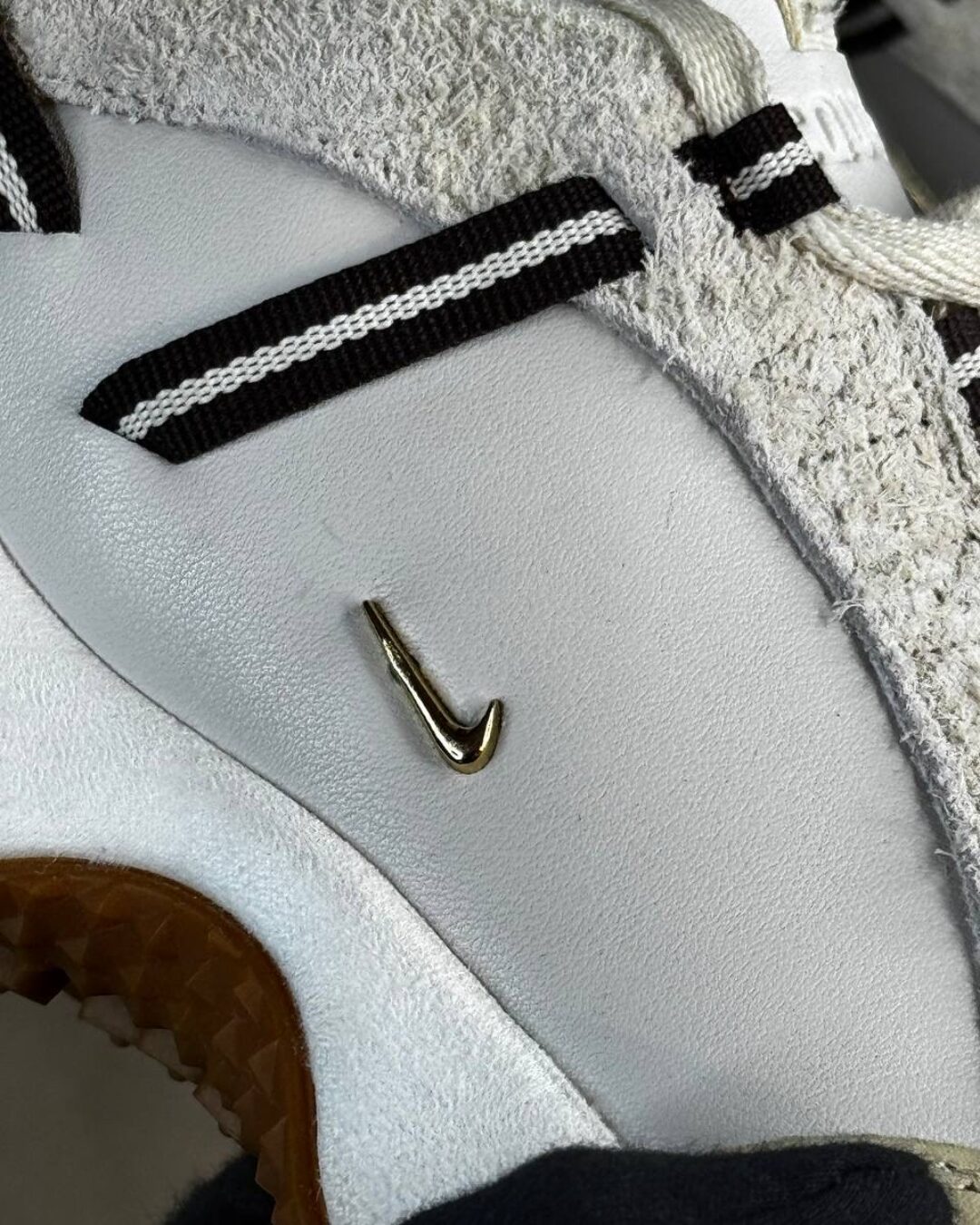 Кроссовки Nike Air Humara LX x Jacquemus