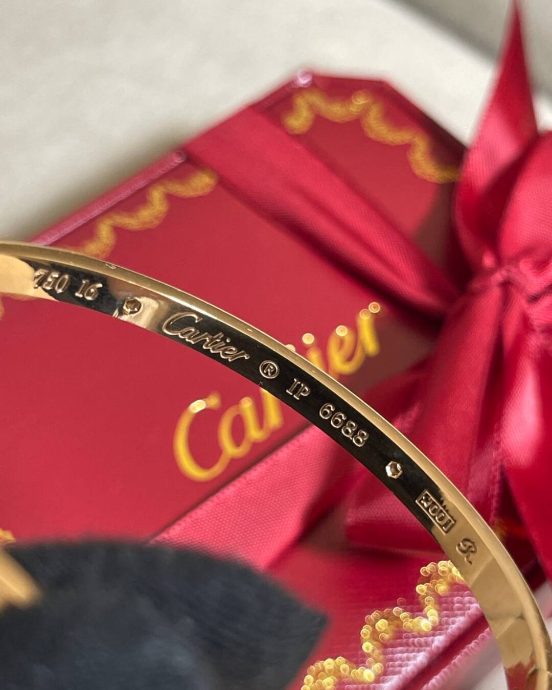 Браслет Cartier Love (тонкий)(камни)