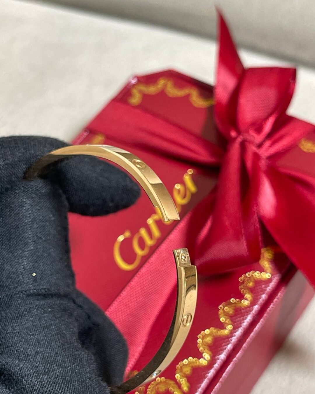 Браслет Cartier Love (тонкий)(камни)