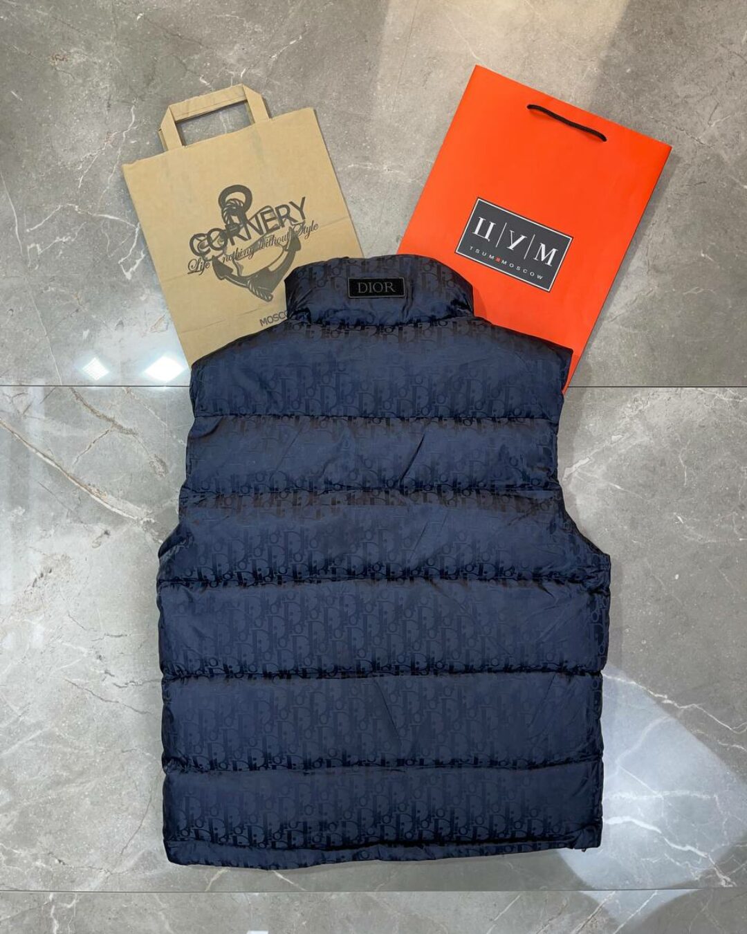 Жилет Dior
