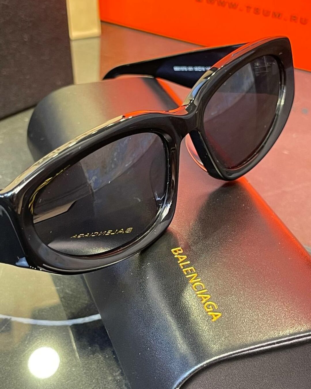 Очки Balenciaga
