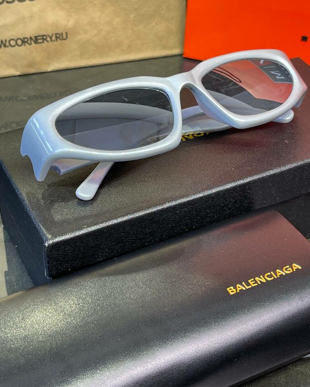 Очки Balenciaga