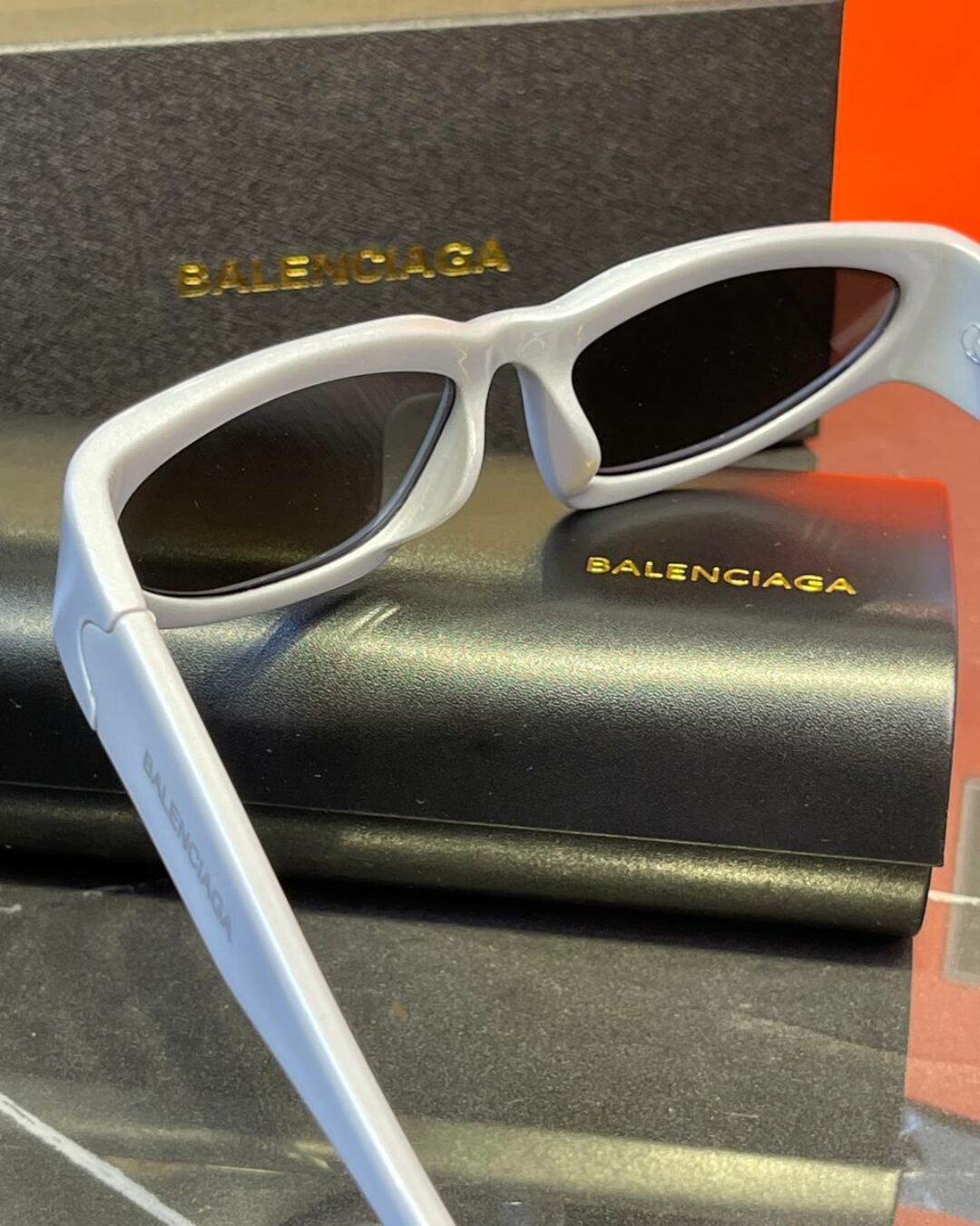 Очки Balenciaga