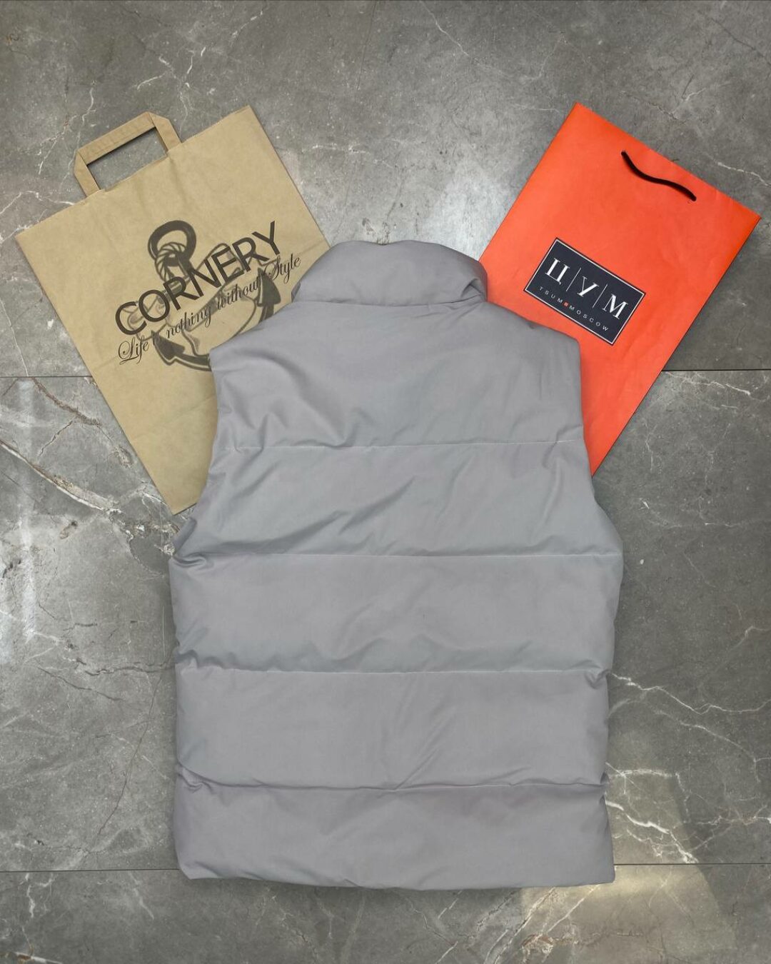 Жилет Burberry