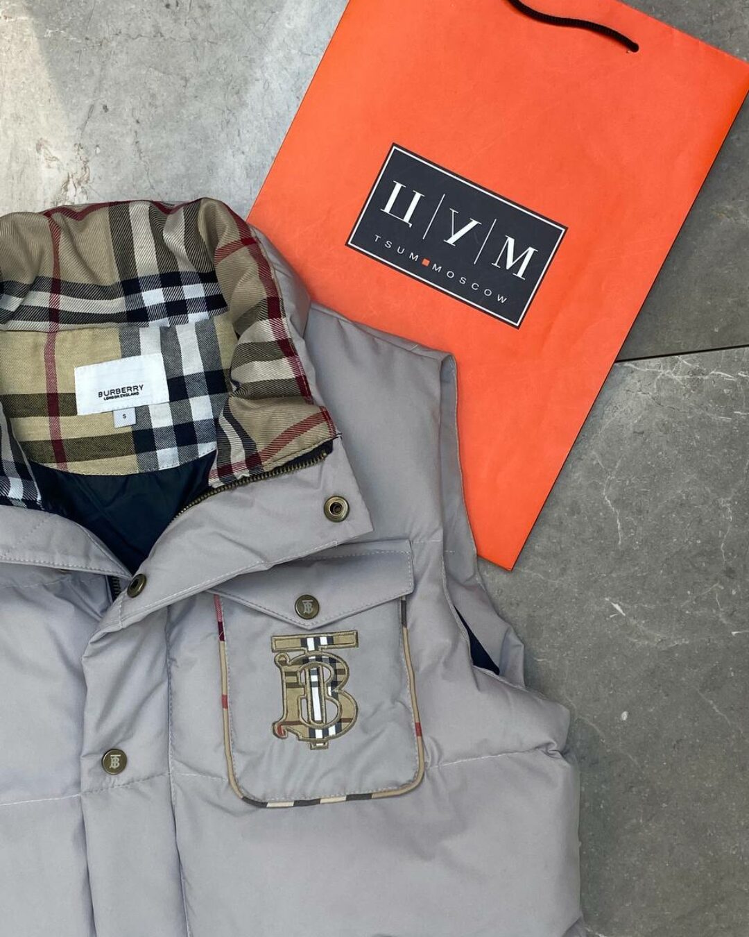 Жилет Burberry