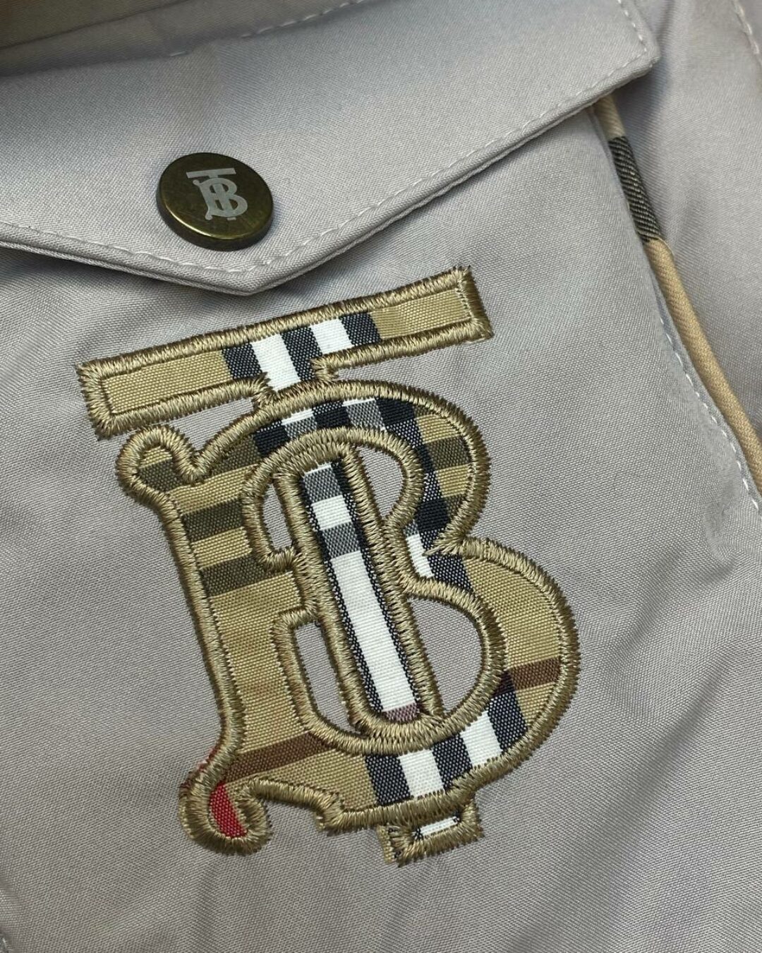 Жилет Burberry