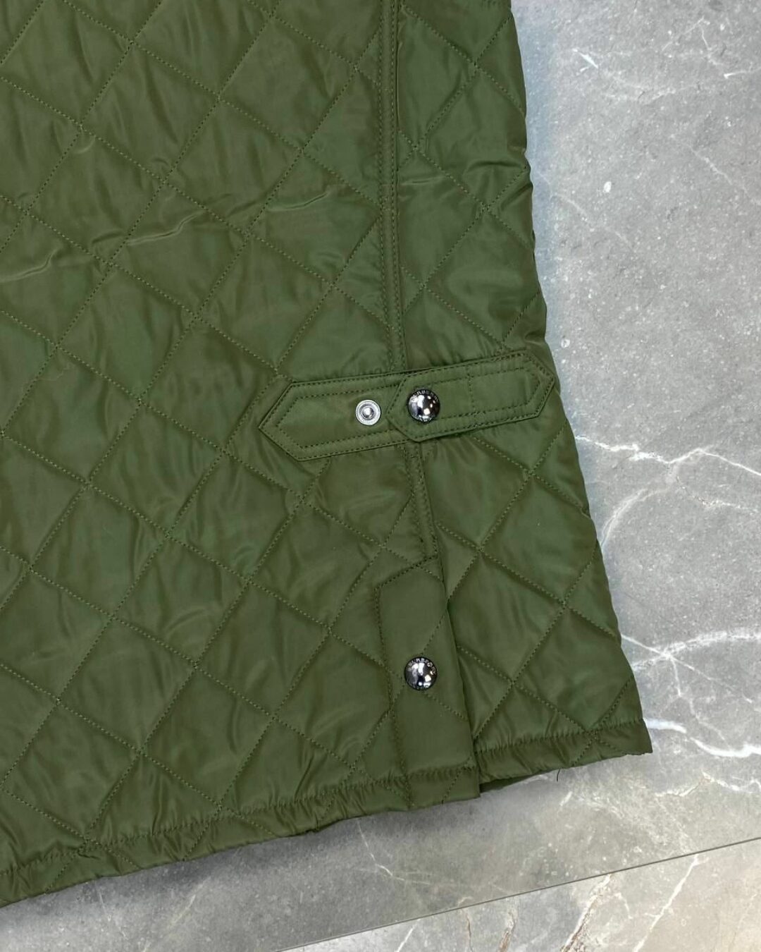 Жилет Burberry