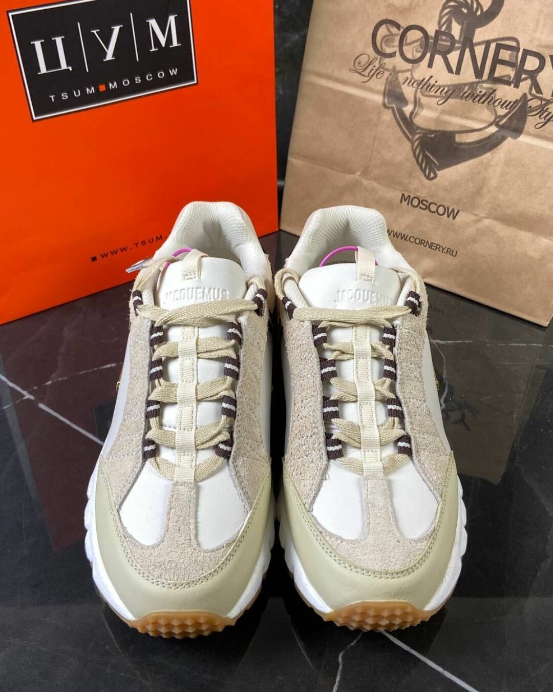 Кроссовки Nike Air Humara LX x Jacquemus