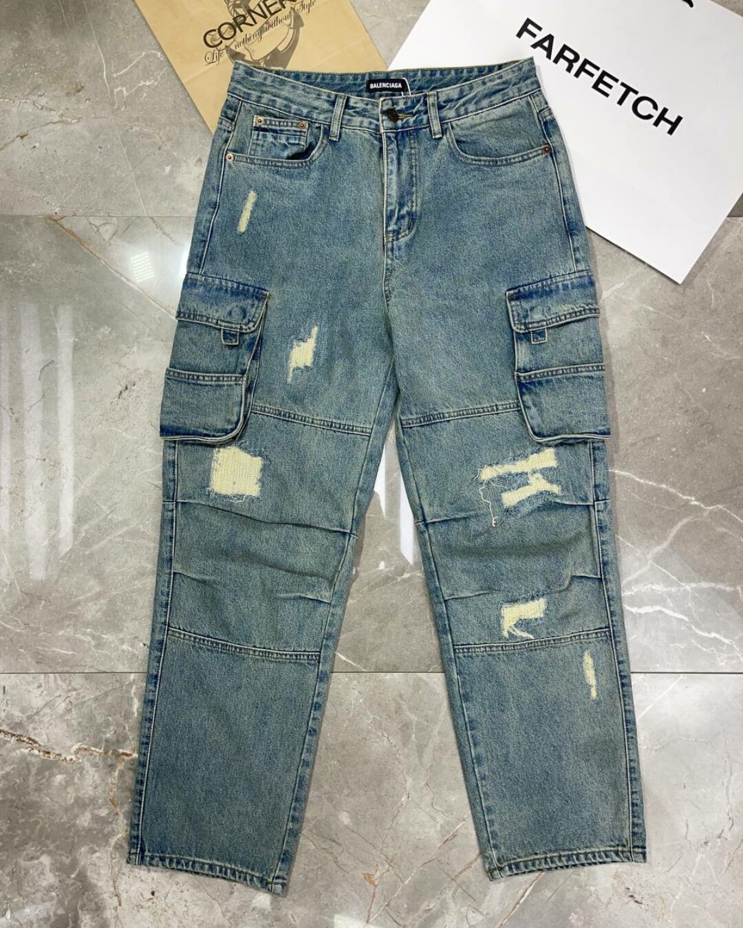 Джинсы Balenciaga