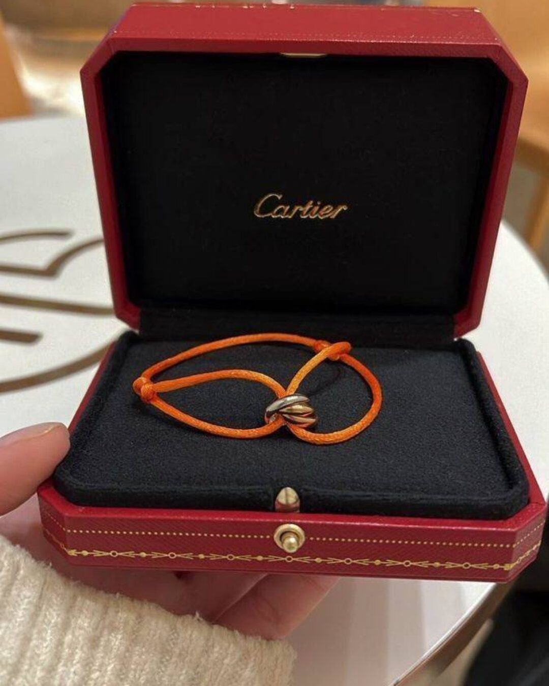 Браслет Cartier Trinity Red
