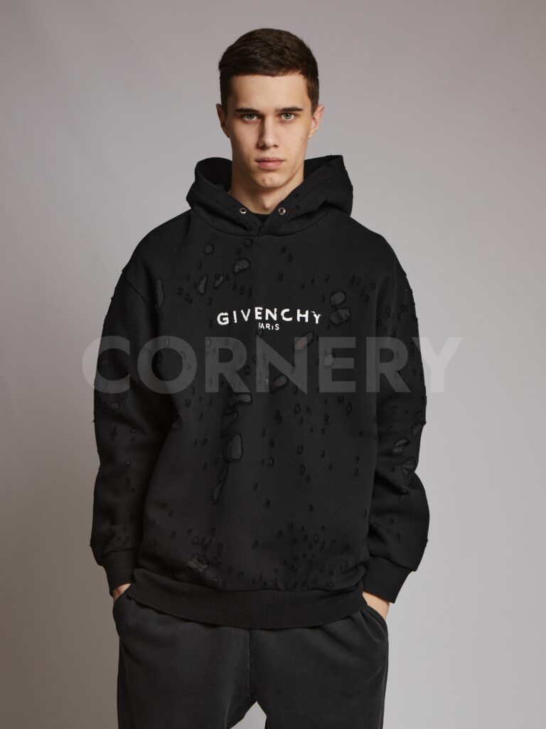 Худи Givenchy