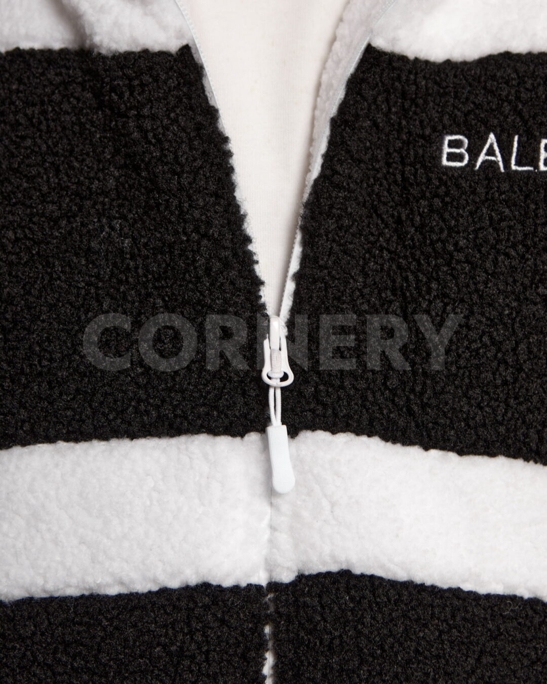 Куртка Balenciaga — фото 8