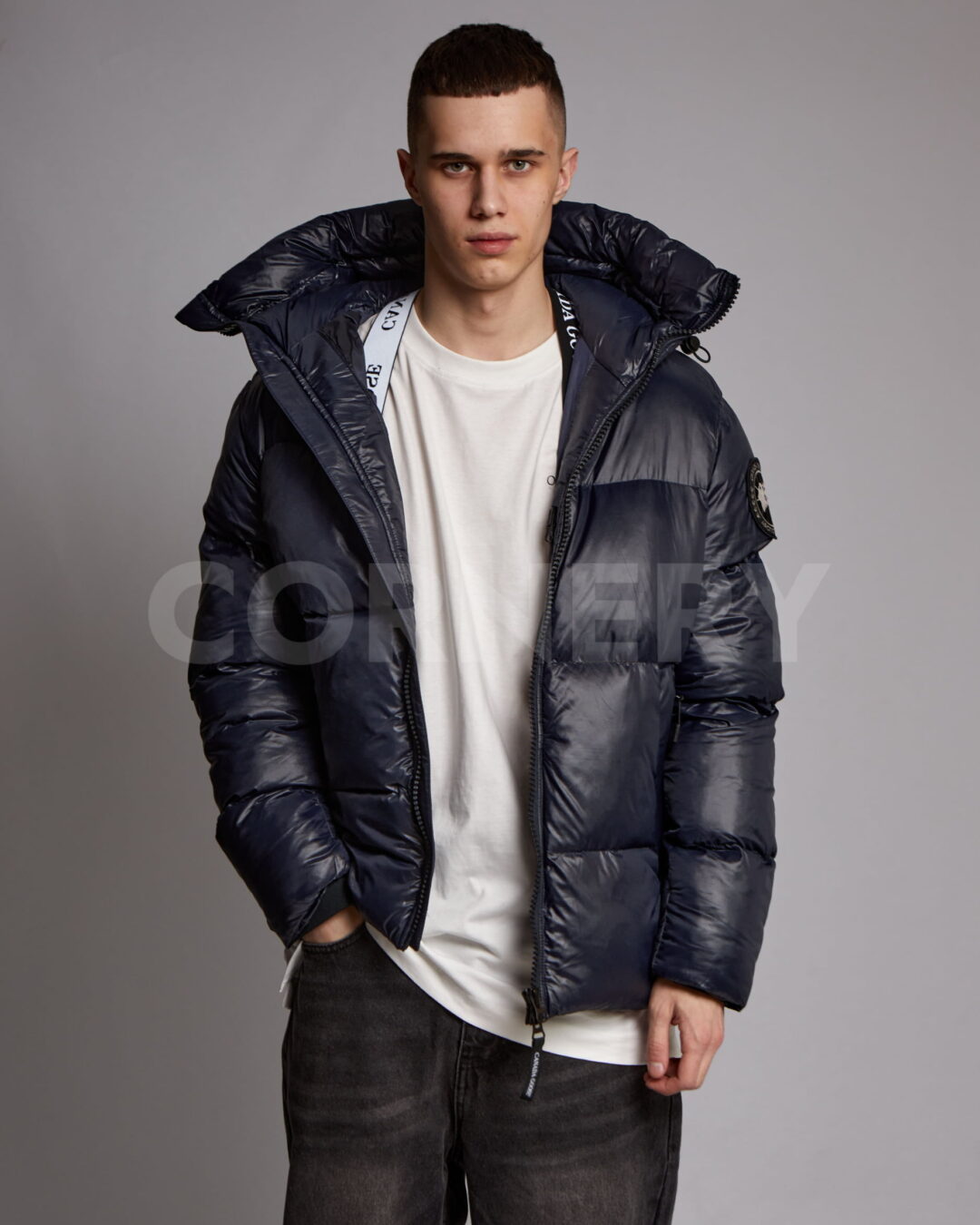Пуховик Canada Goose