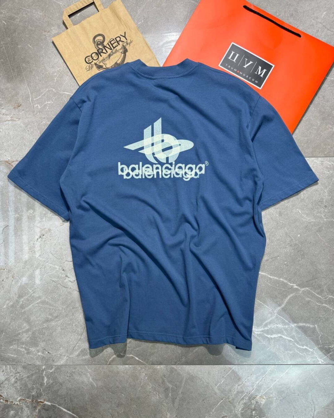 Футболка Balenciaga — фото 2