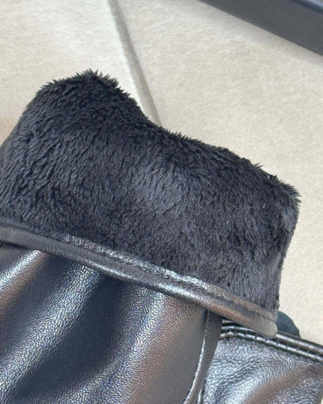 Перчатки Gucci