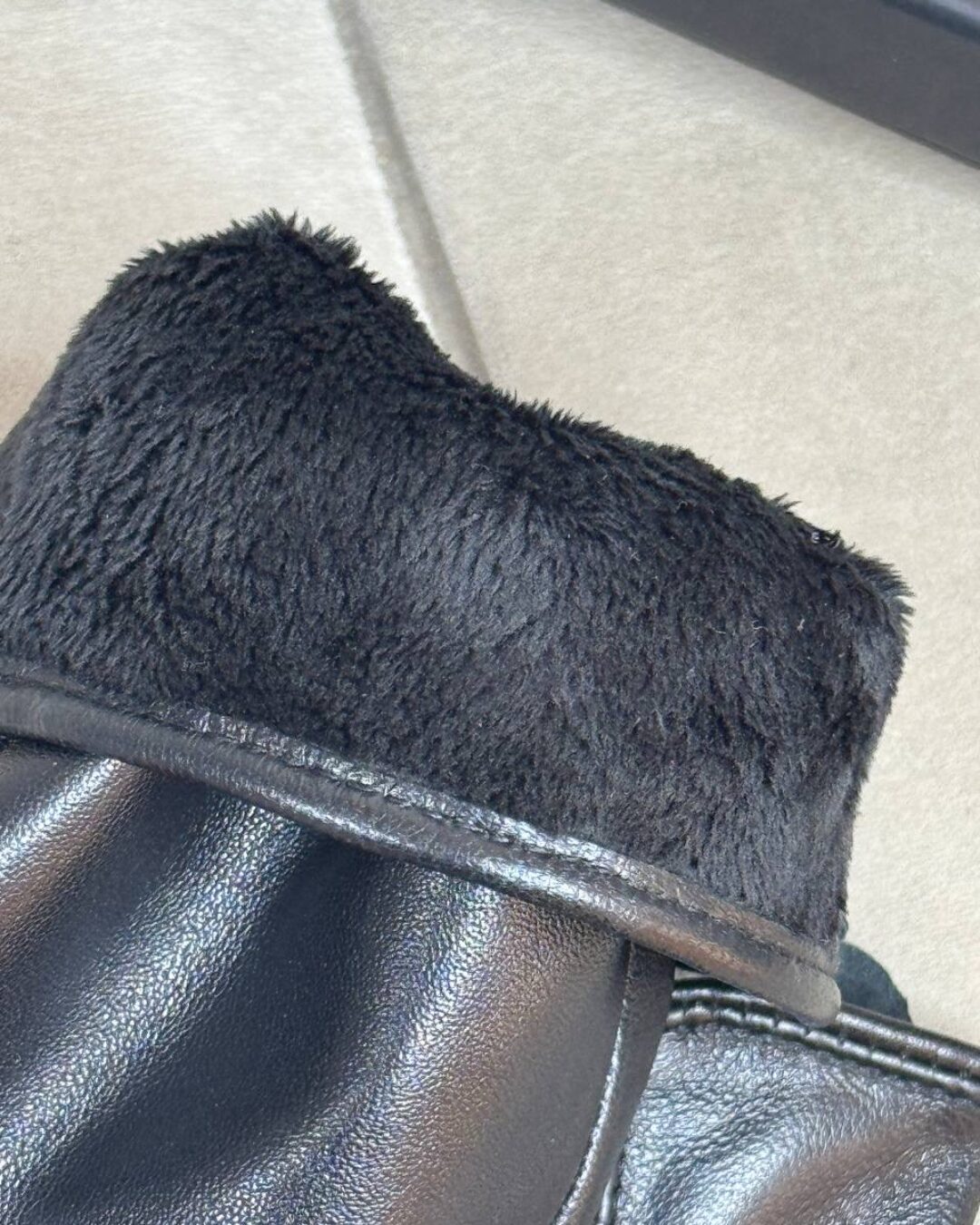 Перчатки Gucci