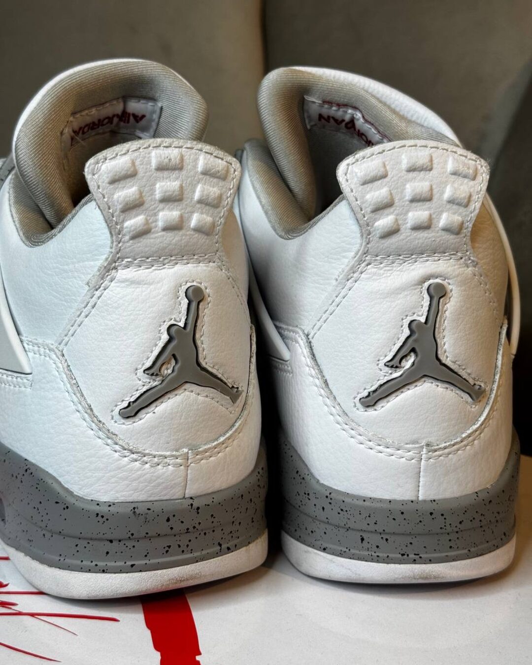 Кроссовки Jordan 4 Retro White Oreo