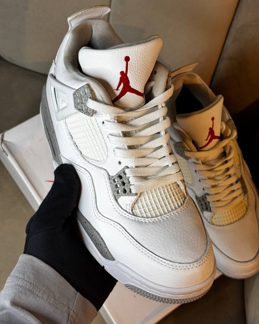 Кроссовки Jordan 4 Retro White Oreo