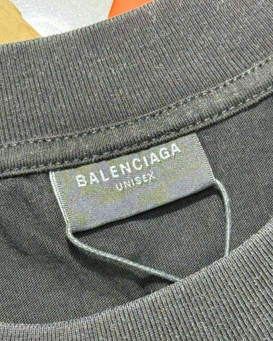 Футболка Balenciaga — фото 6