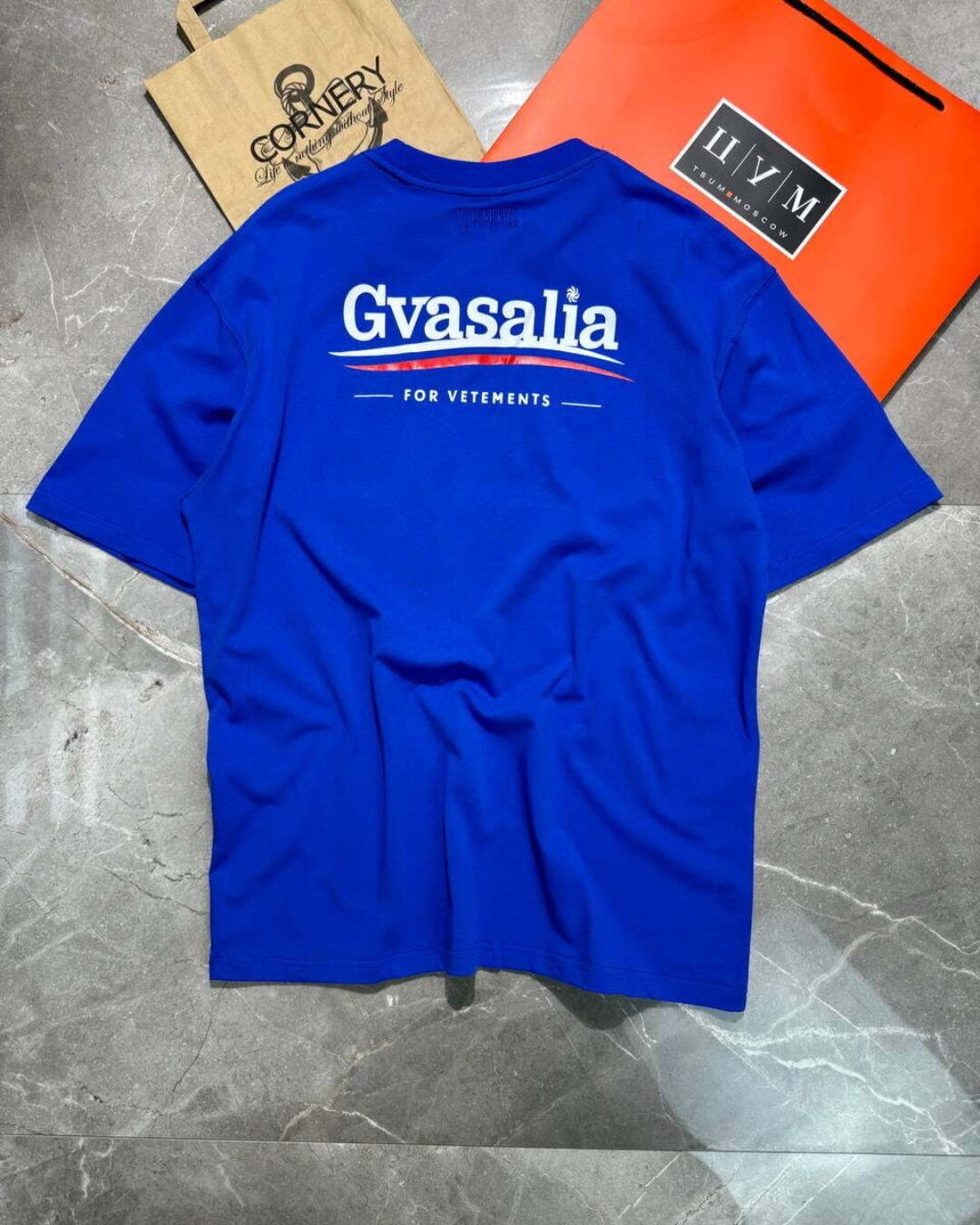 Футболка Vetements Gvasalia — фото 2