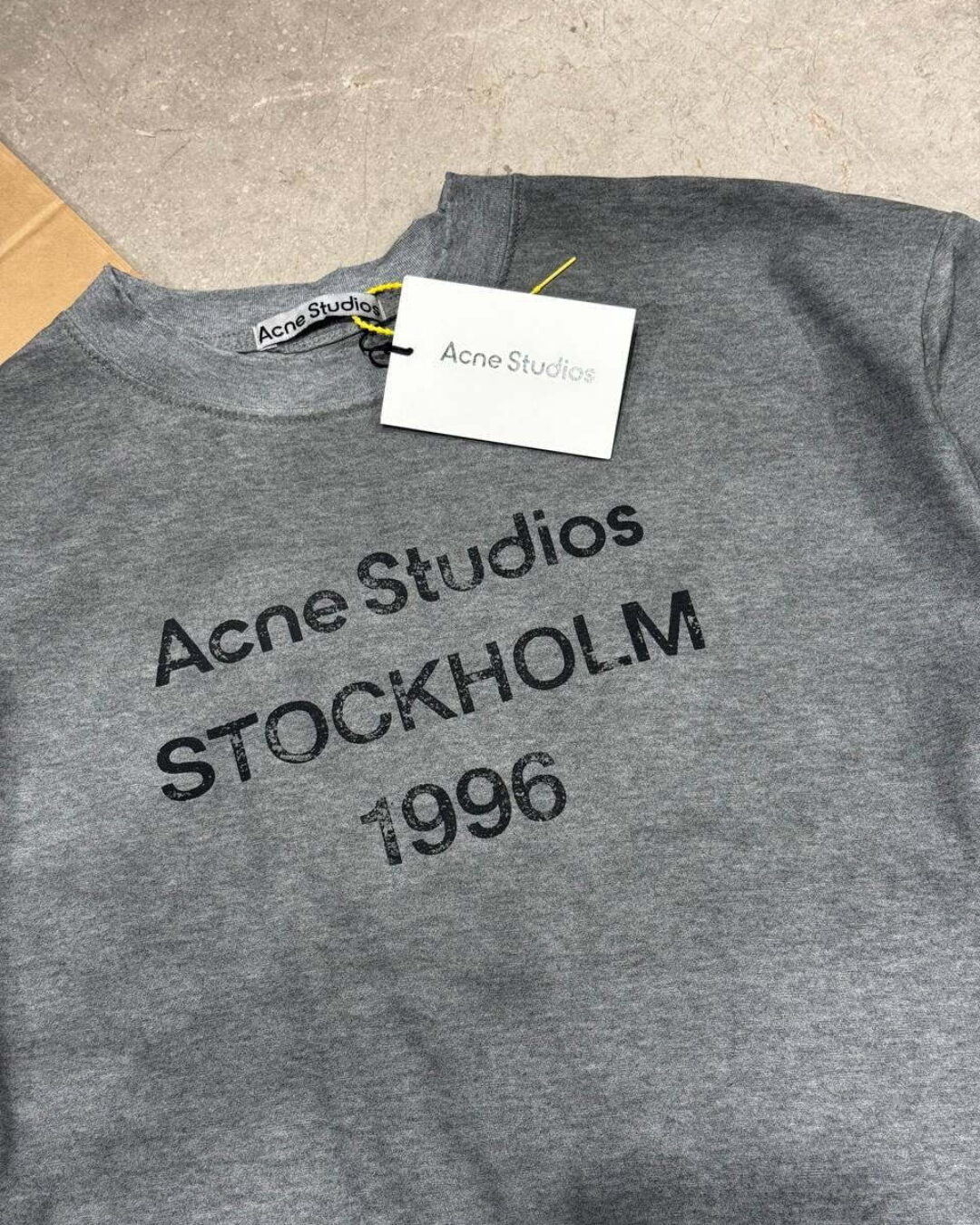 Футболка Acne Studios — фото 3