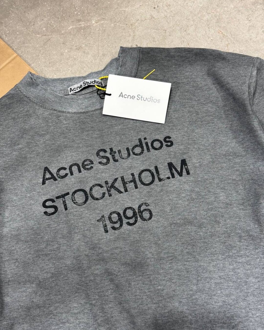 Футболка Acne Studios